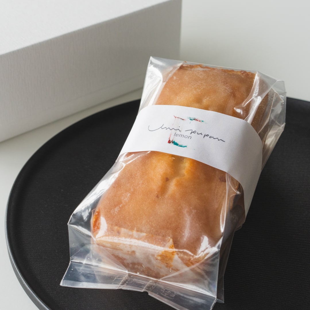 れもんチーズケーキ 15cm(専用ギフトBOX入)