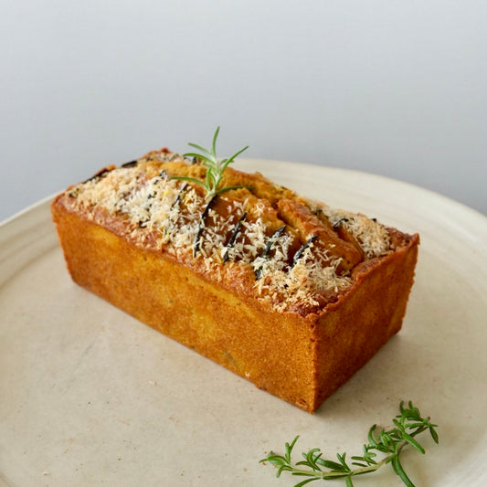 しっとりかぼちゃのココナッツケーキ